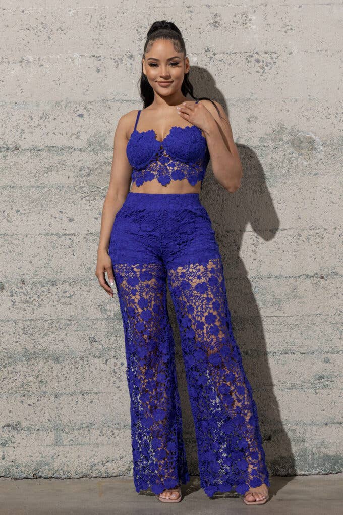 TWO PIECE NON STRETCH LACE SET